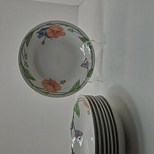 2 Villeroy & Boch Amapola 8 in. Soup Bowls ABSOLUTELY BEAUTIFUL